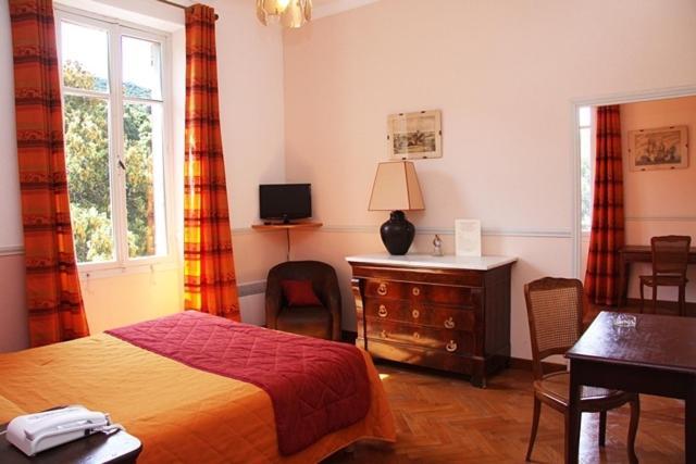 Hotel Les Roches Rouges Piana  Phòng bức ảnh